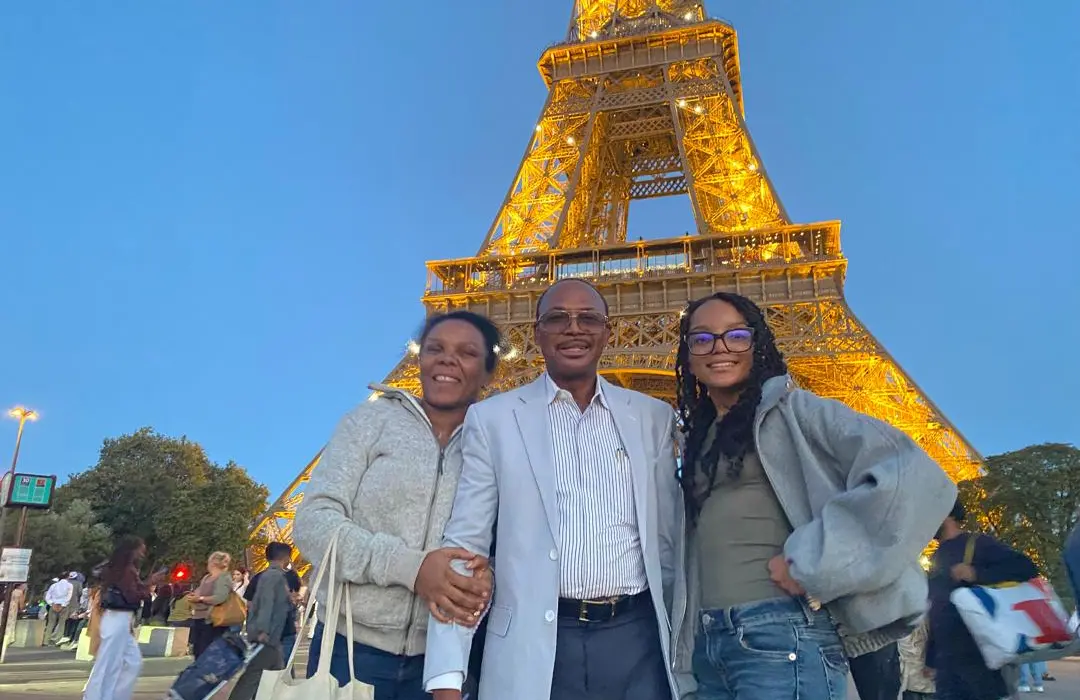Joël Lorquet à la Tour Eiffel, Paris